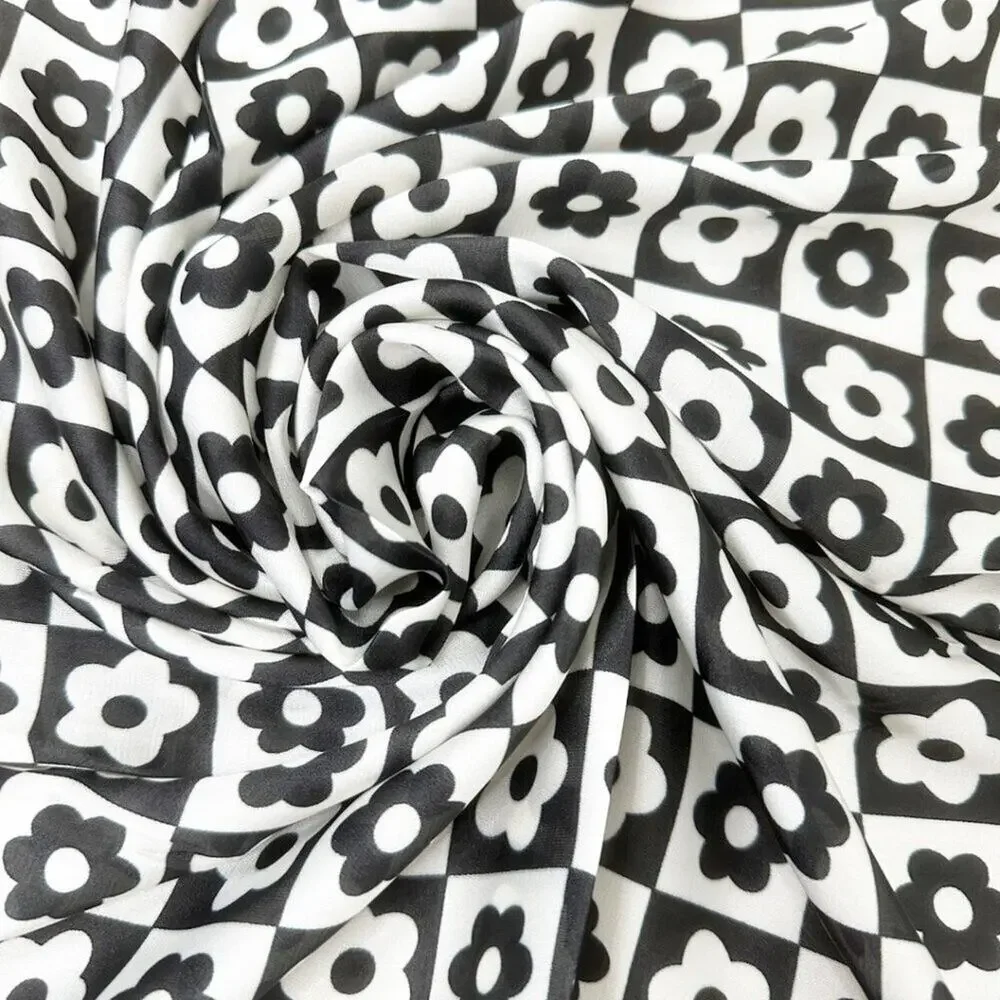 2/$30 NEW Groovy Retro Flower Power Black White Geometric Print Fashion Scarf